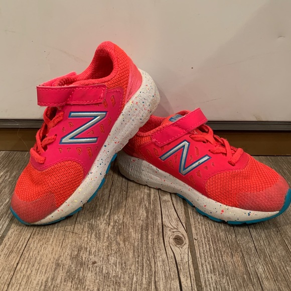 new balance sneakers toddler girl